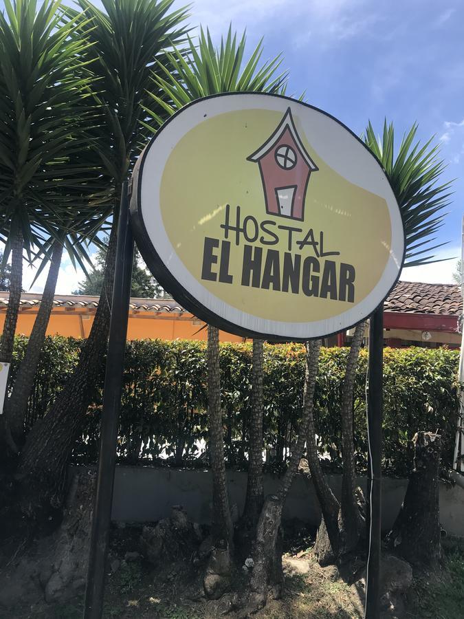 Hostal El Hangar Рионегро Екстериор снимка
